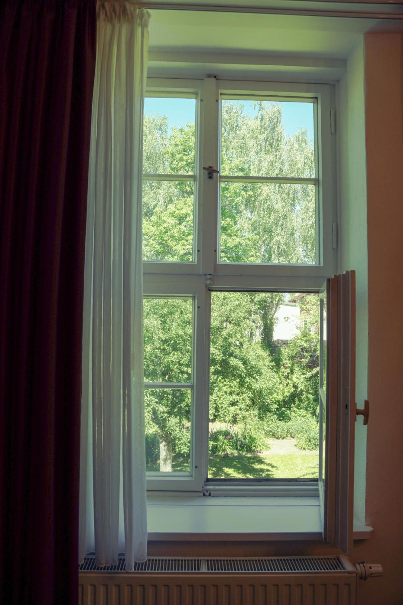 Apartmenthaus Gutenberg 78 Потсдам Екстериор снимка