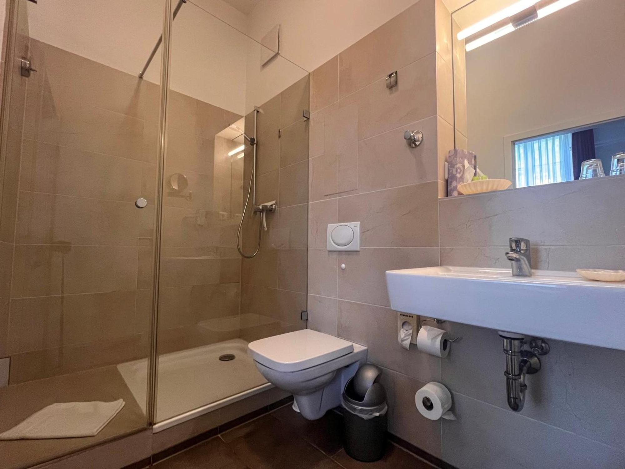 Apartmenthaus Gutenberg 78 Потсдам Екстериор снимка