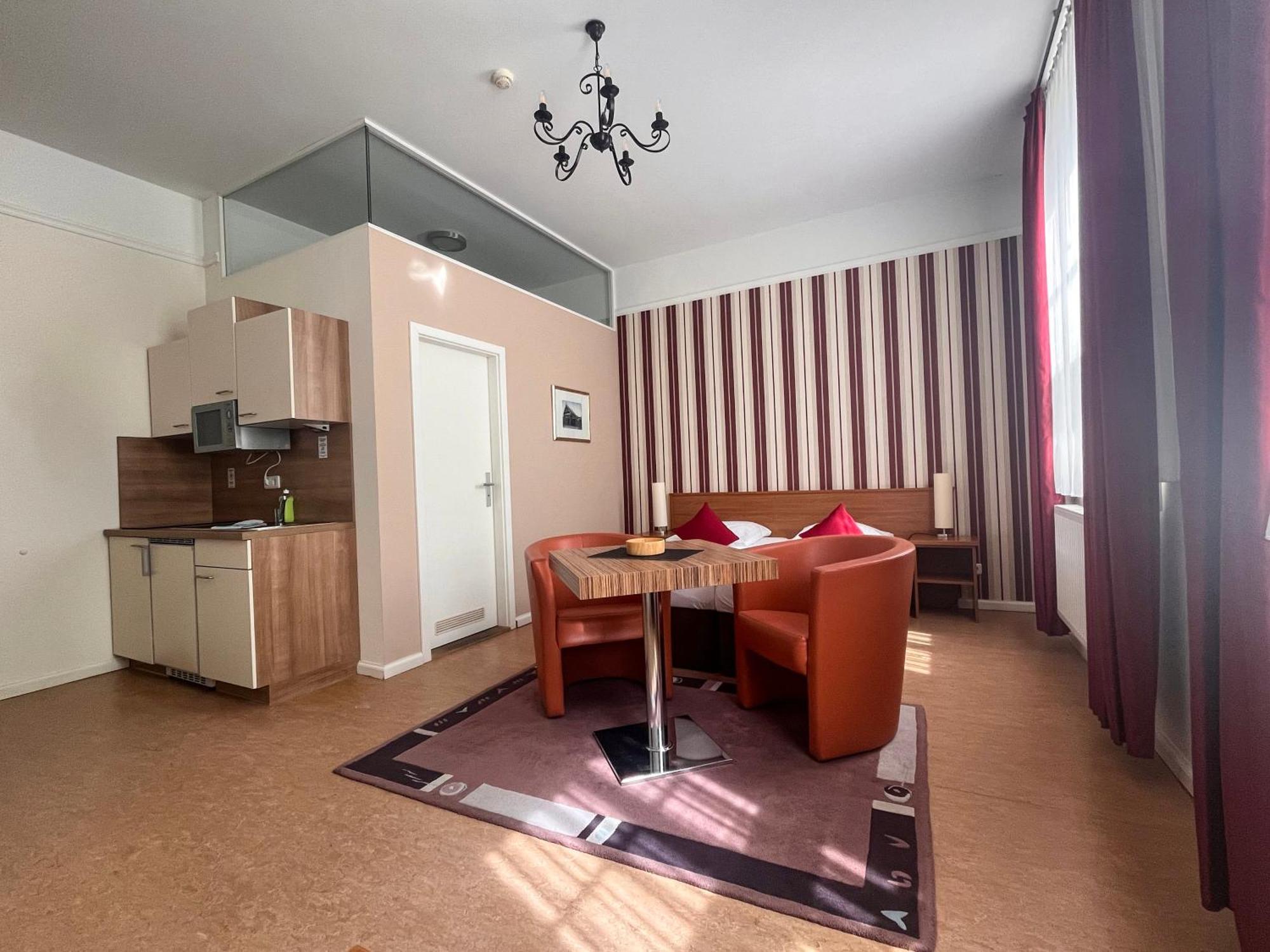 Apartmenthaus Gutenberg 78 Потсдам Екстериор снимка