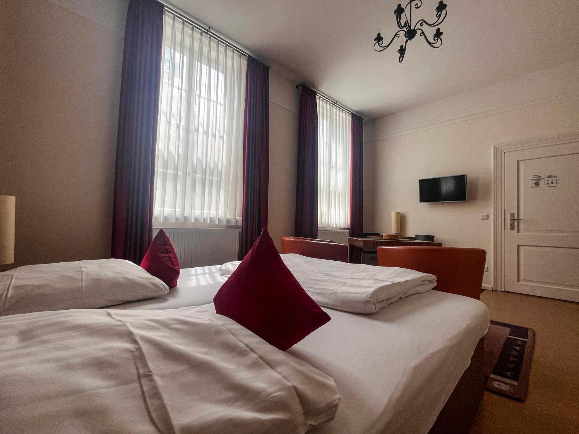 Apartmenthaus Gutenberg 78 Потсдам Екстериор снимка
